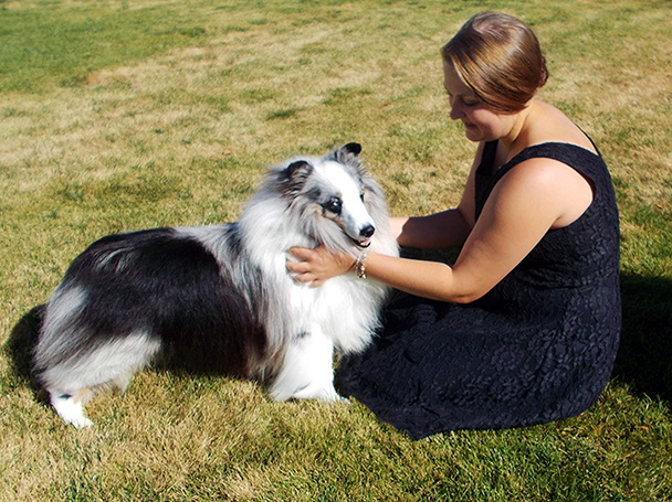 Finnegan with handler at show